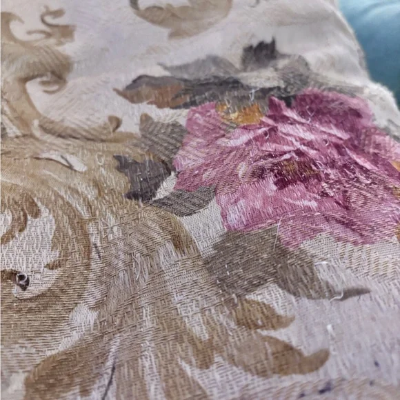 Croscill King Comforter in Cream and Pink Floral - Picture 12 of 16